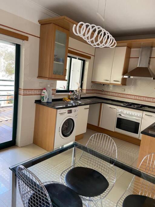 Atlantic Lodge, 1ª Linha De Praia! Costa de Caparica Zewnętrze zdjęcie